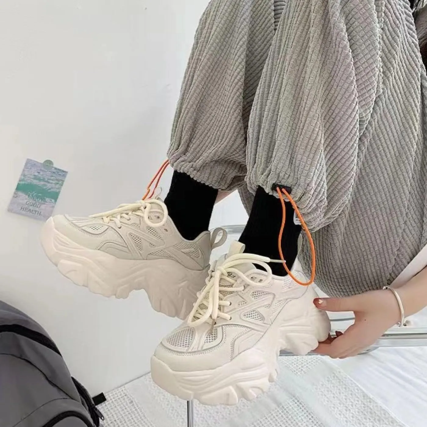 Chunky Fashion Sneakers for Women & Girls Streetwear 2.8-Inch Platform Walking Shoes Travel & Gift