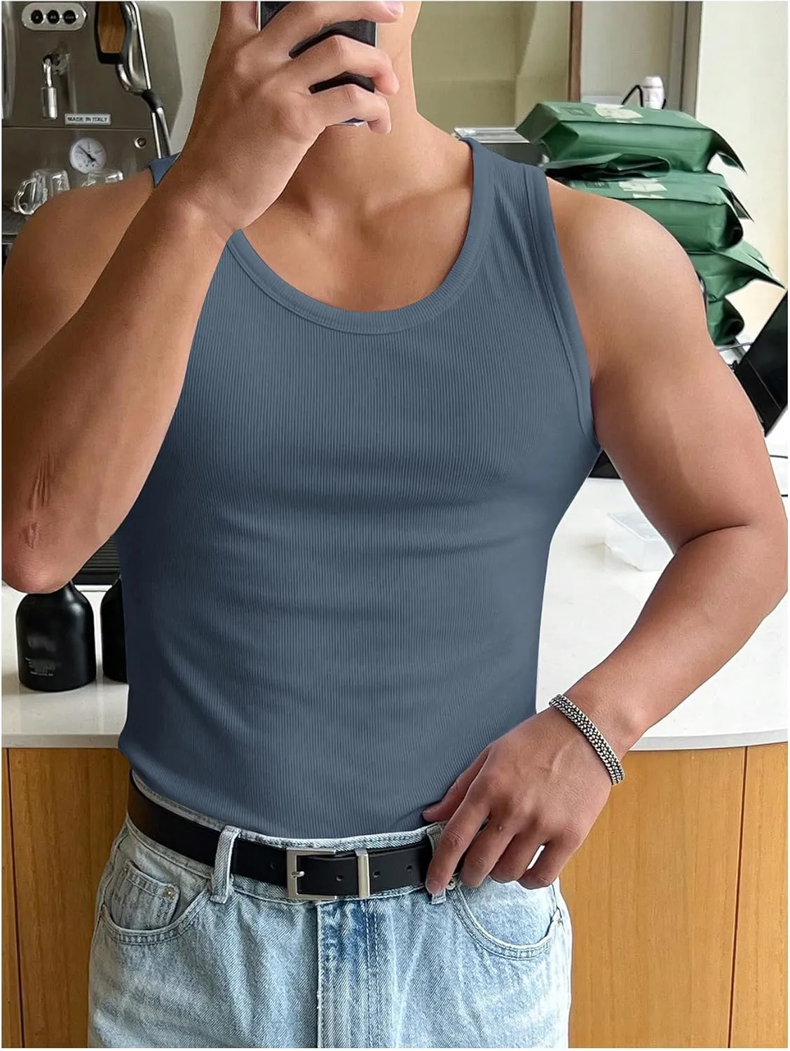 COZYEASE Men's Summer Tank Top Scoop Neck Workout Gym Muscle Tank T-Shirt Sleeveless Undershirt