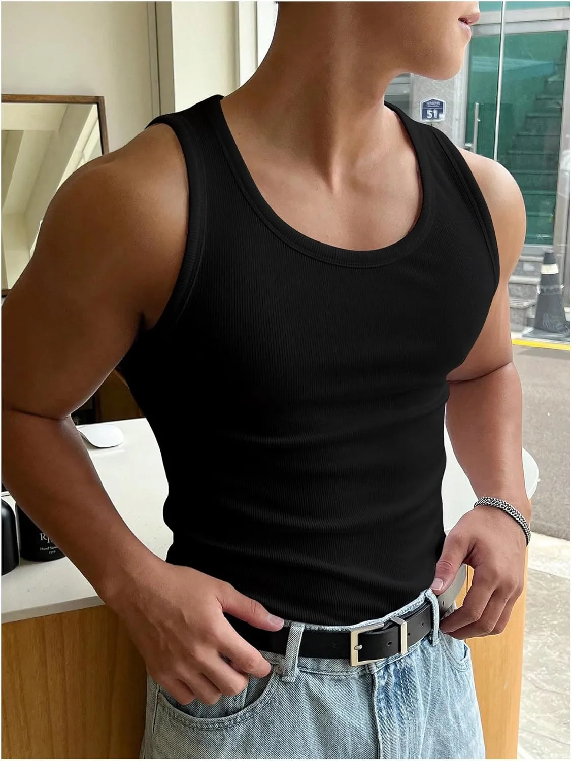 COZYEASE Men's Summer Tank Top Scoop Neck Workout Gym Muscle Tank T-Shirt Sleeveless Undershirt