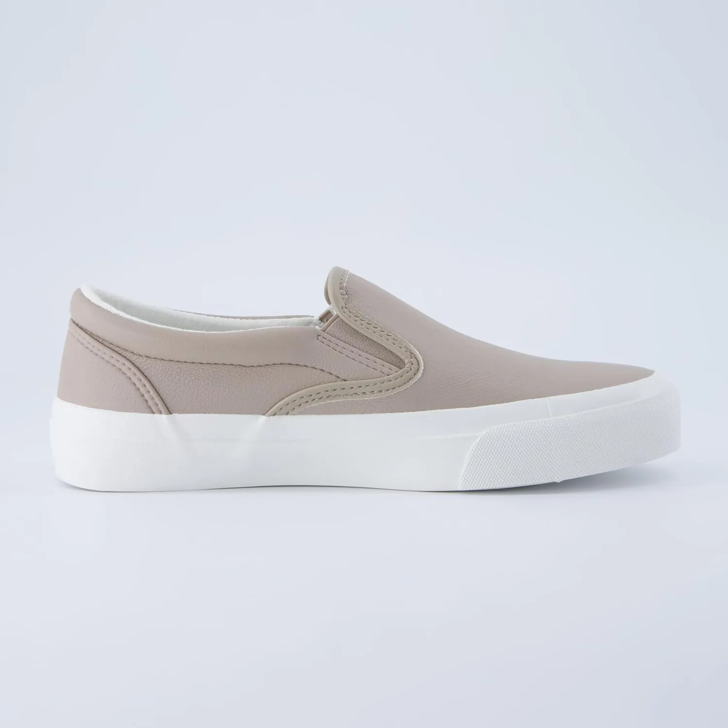 CUSHIONAIRE Ferris Fashion Slip On Sneakers for Women – Laceless Everyday Casual Womens Shoes with Cushioned Insole and Flexible Sole for Effortless Comfort and Style