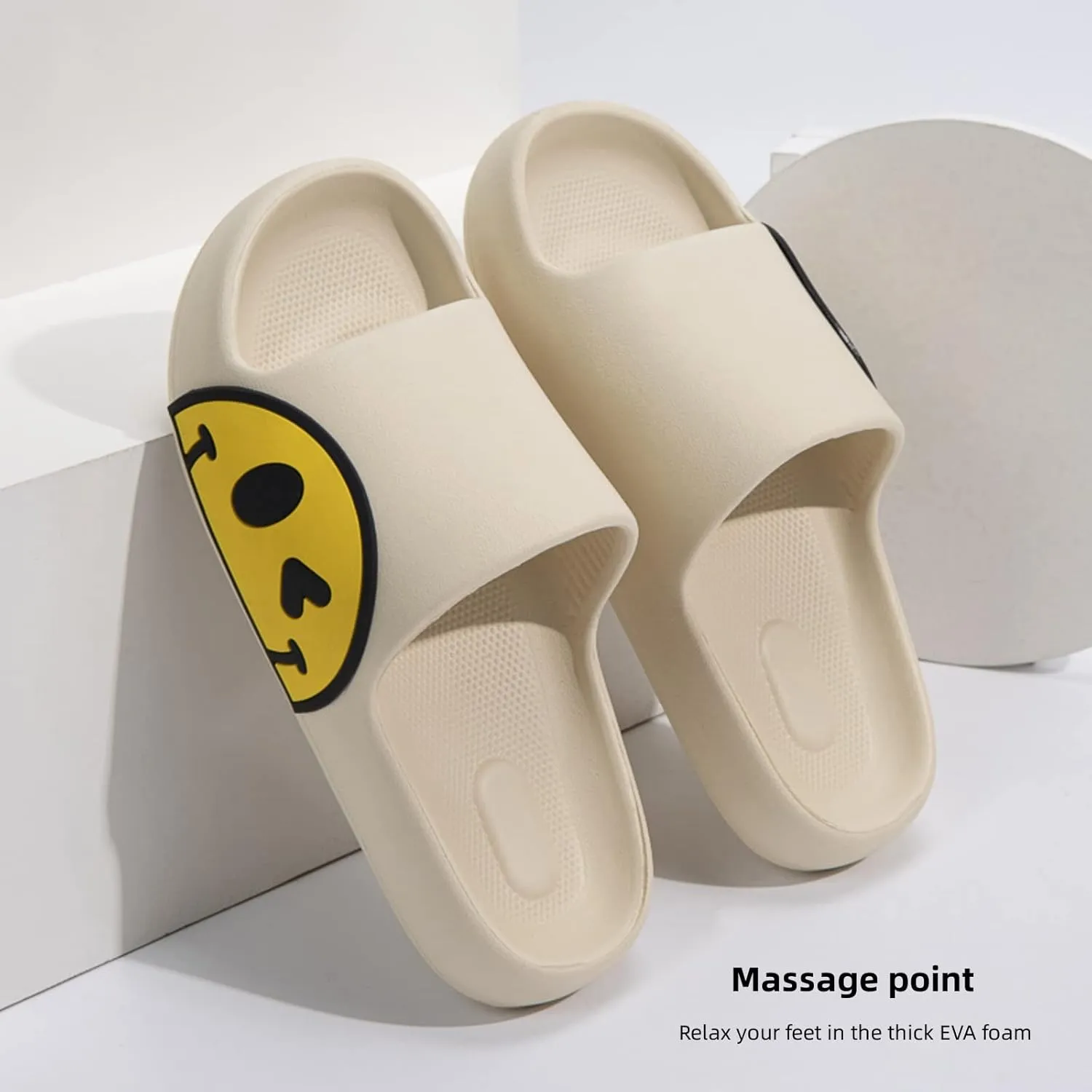 Cute Happy Face Slippers for Women Men, Retro Soft Plush Warm Cushioned Lightweight Non-Slip House Slippers Cozy Indoor Outdoor Slippers