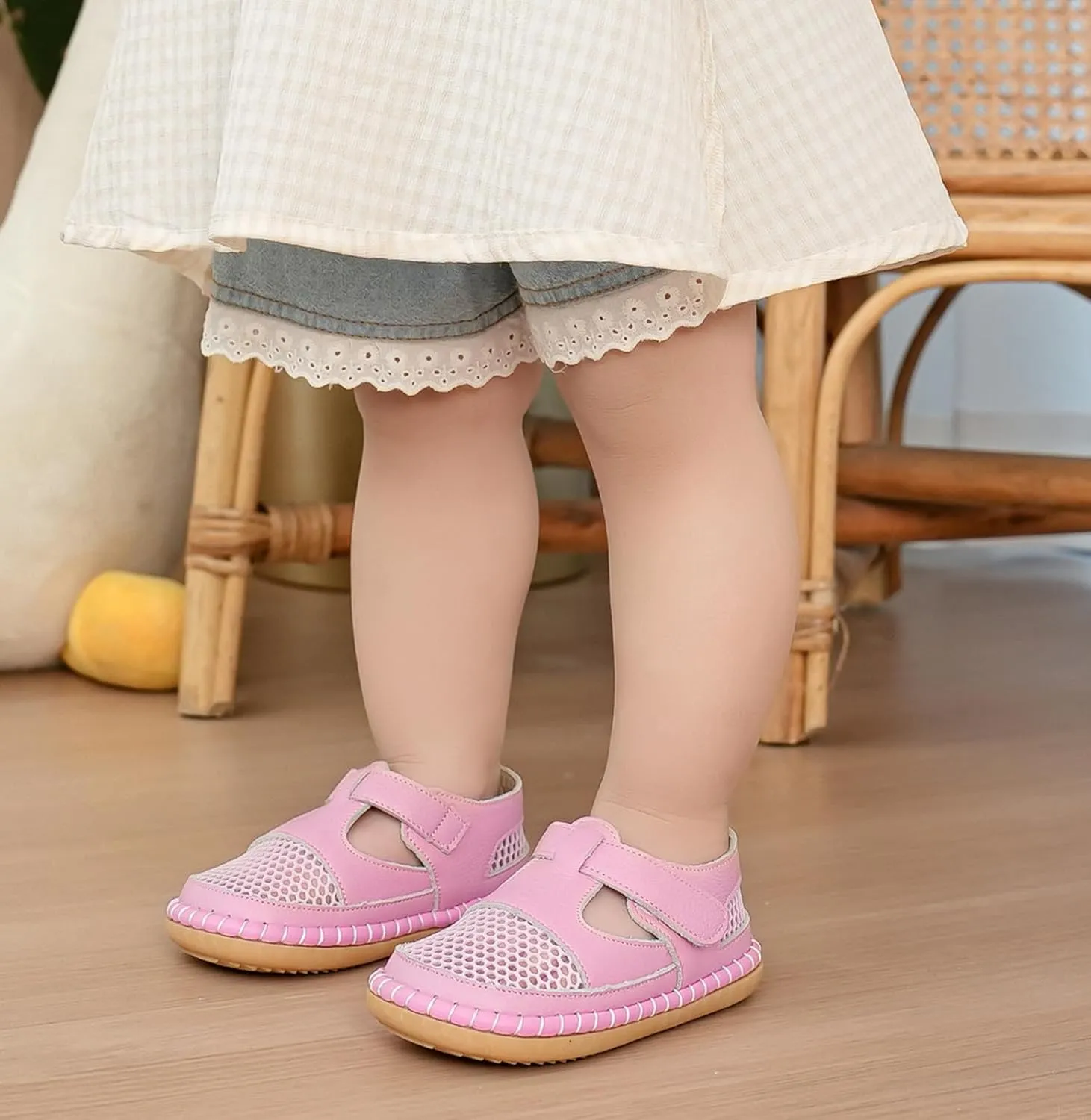DADAWEN Boy's Girl's Leather Closed Toe Summer Athletic Sandals Baby Toddler Lightweight Non-Slip Soft Sole Outdoor Walking Shoes