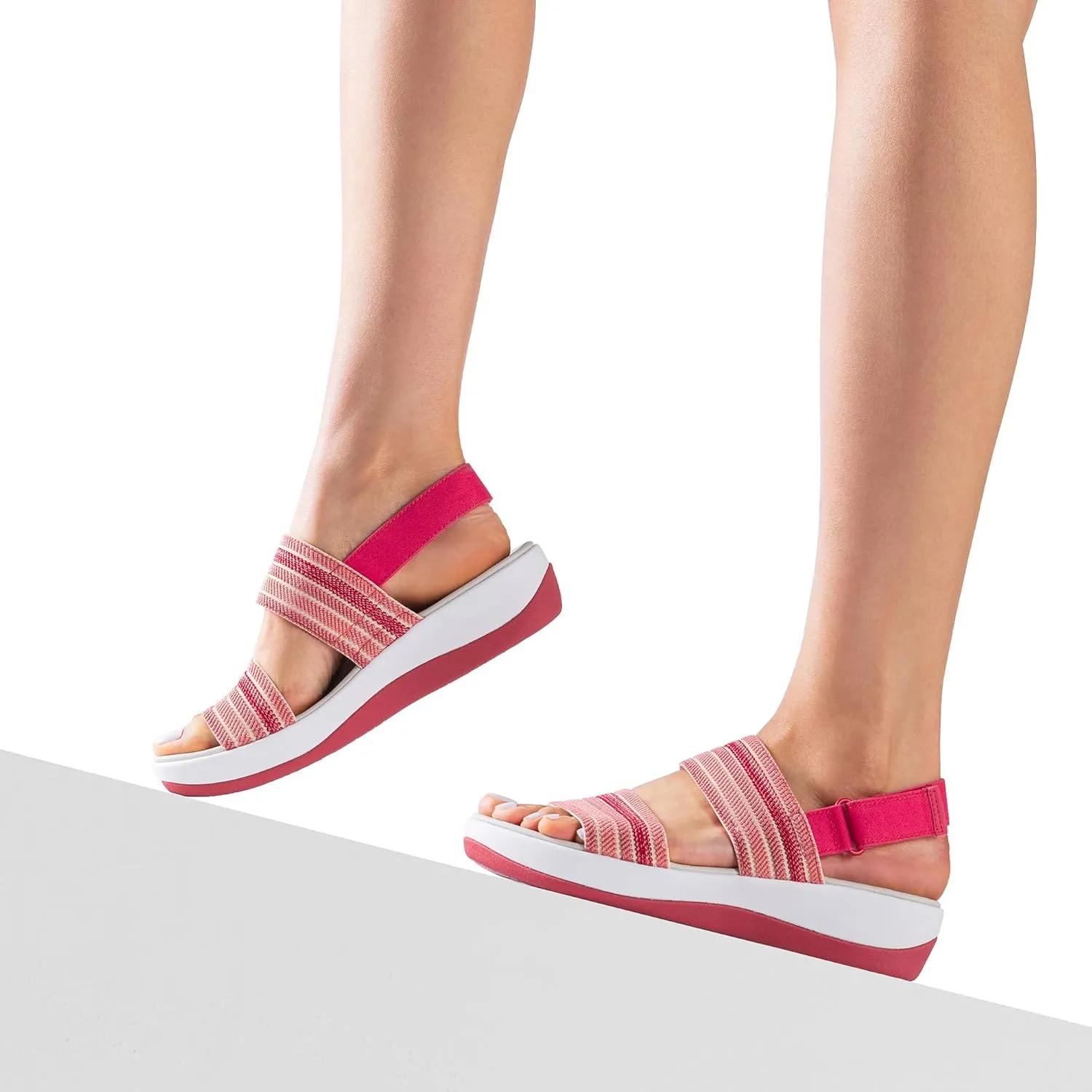 DREAM PAIRS Women's Walking Sandals Lightweight Soft Footbed Low Wedge Comfort Indoor Outdoor Flat Sandals