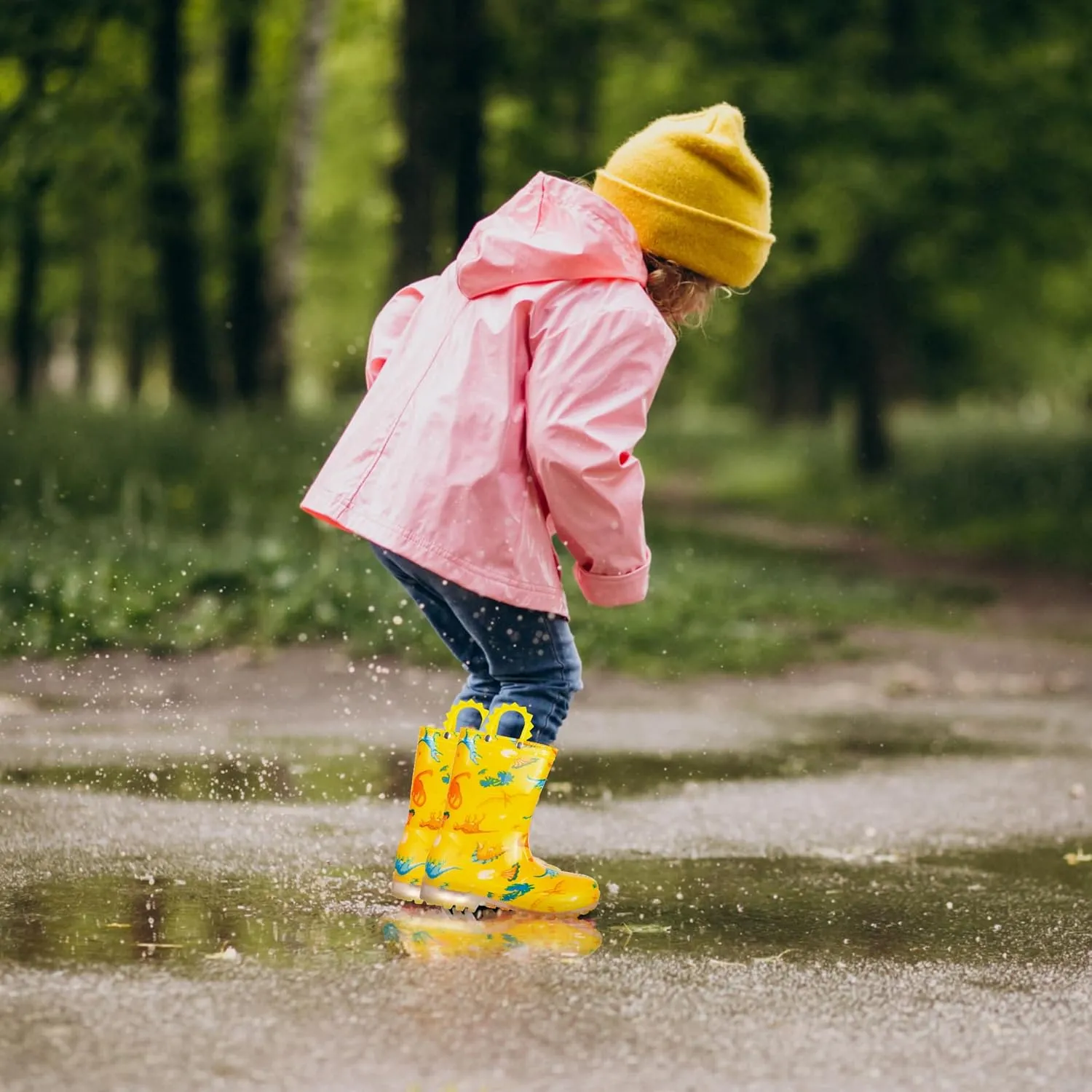 GAWBAW Toddler Rain Boots Kids With Glitter Light up Rain Boots With Easy-on Handles Waterproof For Boys and Girls
