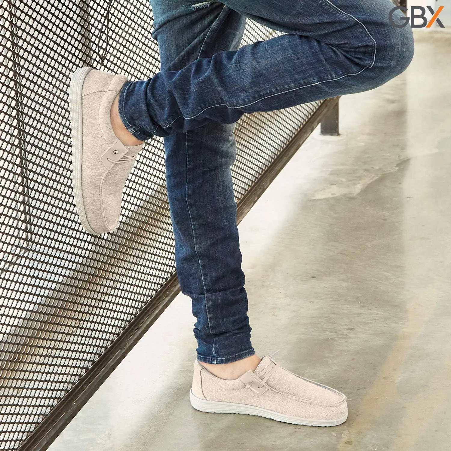 GBX Men's Bowery Casual Walking Loafers