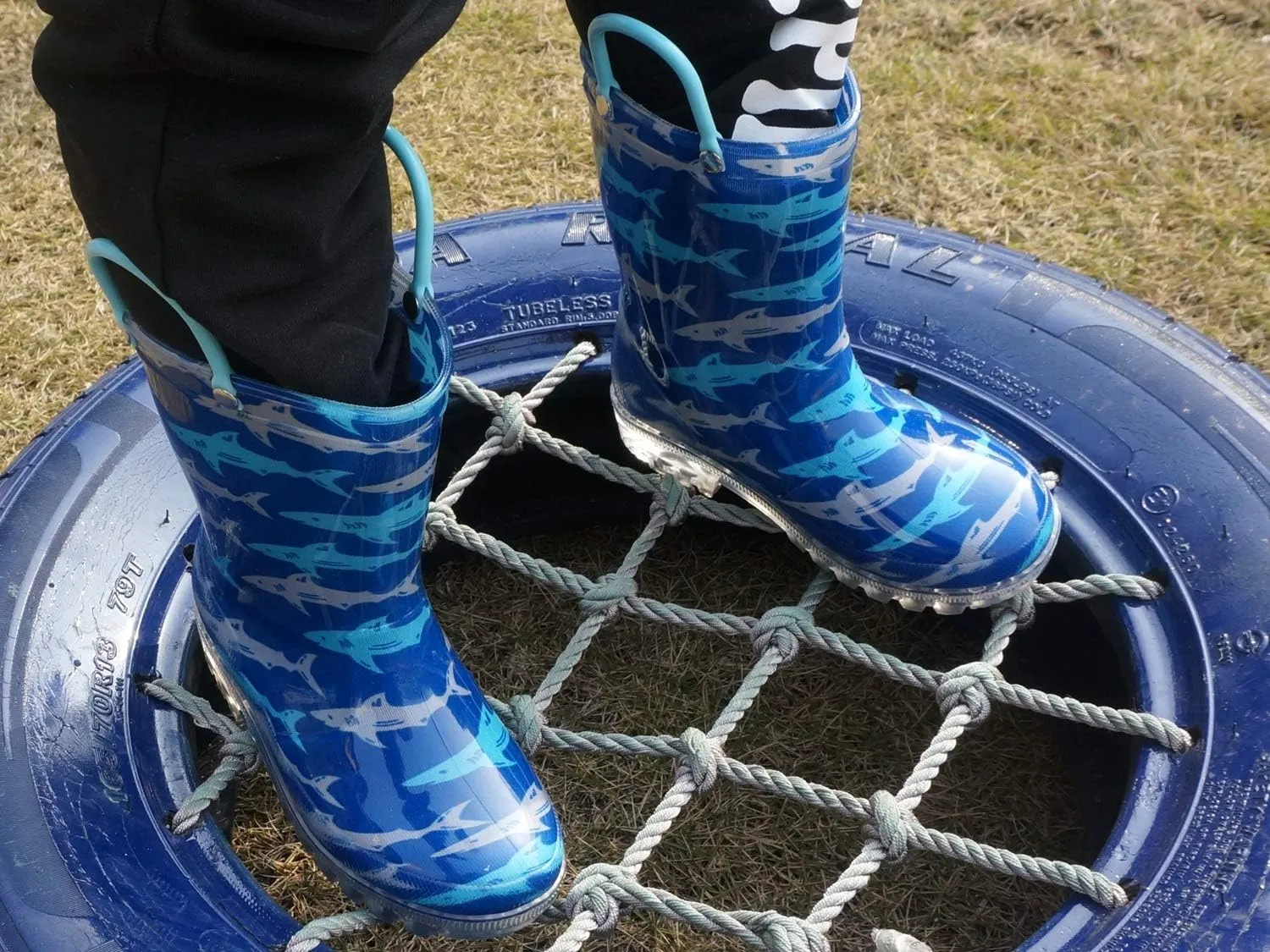 HugRain Light Up Rain Boots for Little Kids