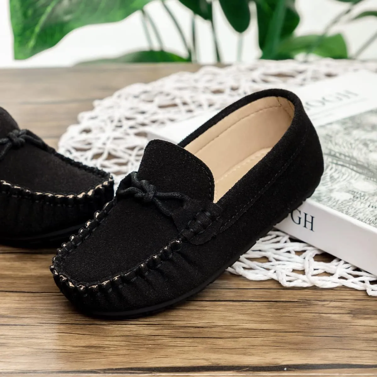 Kannior Boys Girls Leather Loafers Slip-On Texture Flats Boat Dress Moccasin Schooling Daily Walking Shoes(Toddler/Little Kids)