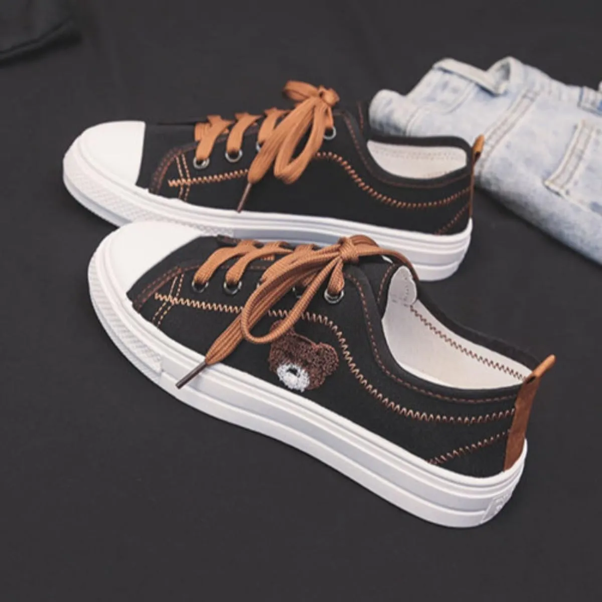 Low-Top Canvas Sneakers for Women – Cute Bear & Floral Design, Soft Lining, Anti-Slip Sole, Casual Lace up Canvas Sneakers,Casual White Tennis Walking Shoes