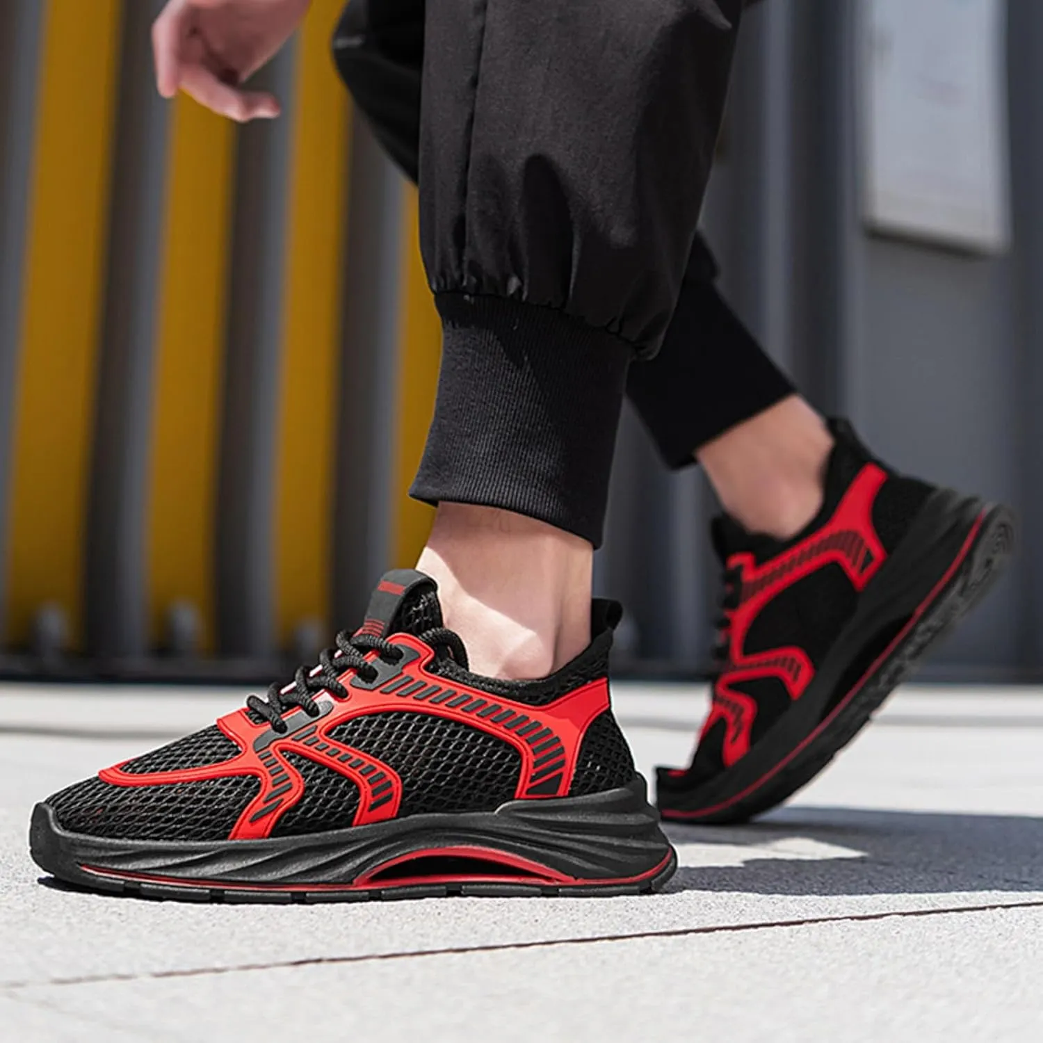 Men's Lightweight Breathable Mesh Athletic Shoes - Water Hiking Sneakers with Anti-Slip Sole & Shock-Absorbing Design for Outdoor Training Stream-Crossing and Casual Wear
