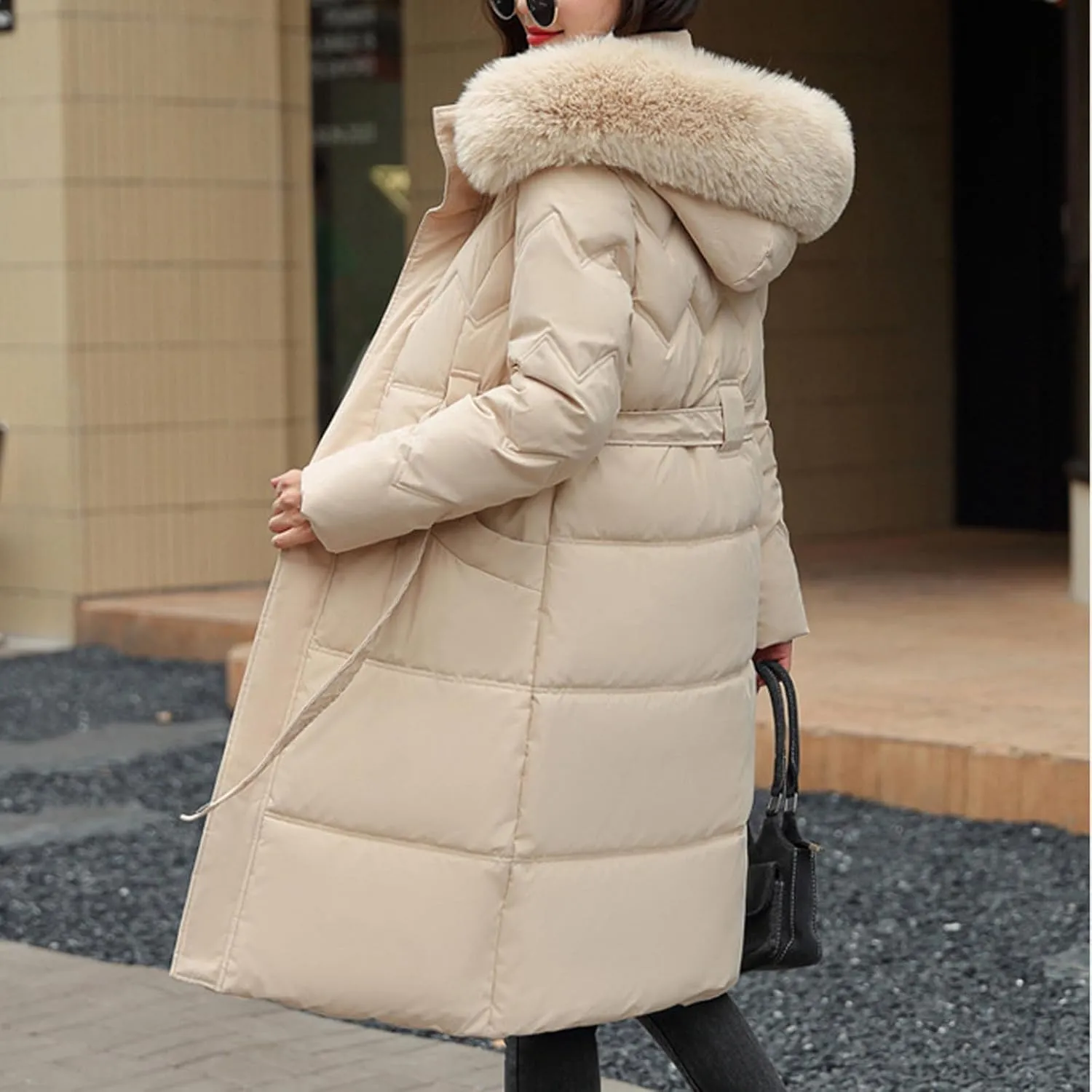 SMIDOW Long Puffer Winter Coat For Women Trendy 2023 Padded Down Jackets Full Zip Up Parka Coats With Faux Fur Hood