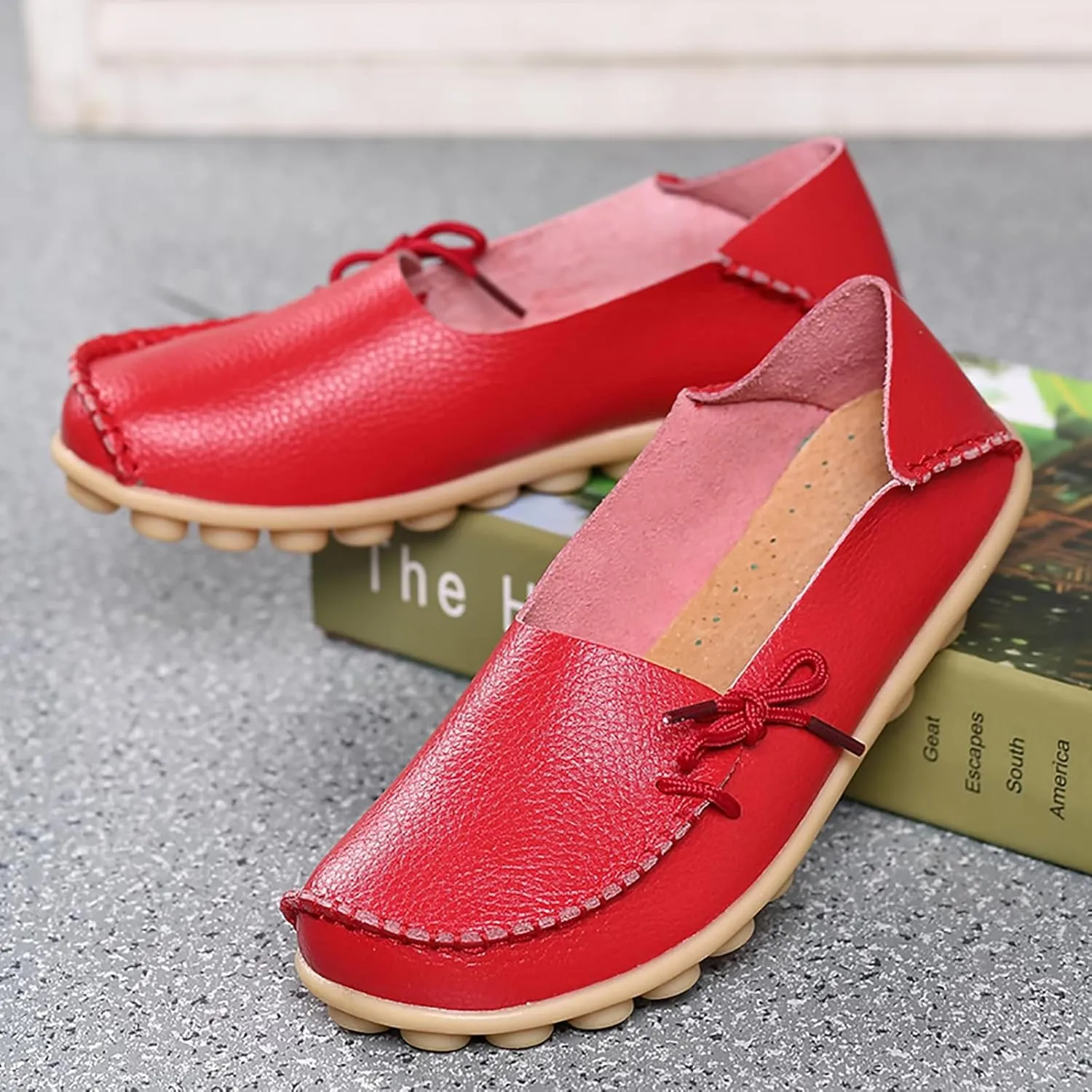 Solaud Women's Driving Moccasins Loafers Casual Round Toe Soft Comfortable Leather Loafers Breathable Slip On Walking Shoes