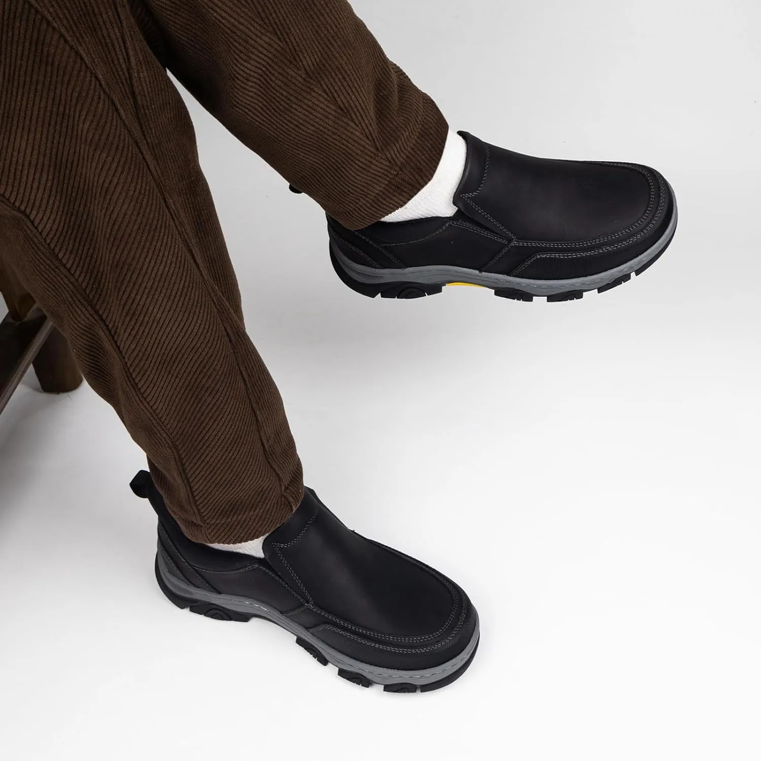 UPIShi Men's Slip On Hands Free Waterproof Work Loafers Leather Walking Slip-Ins Casual Outdoor Office Business Cushioning Shoes