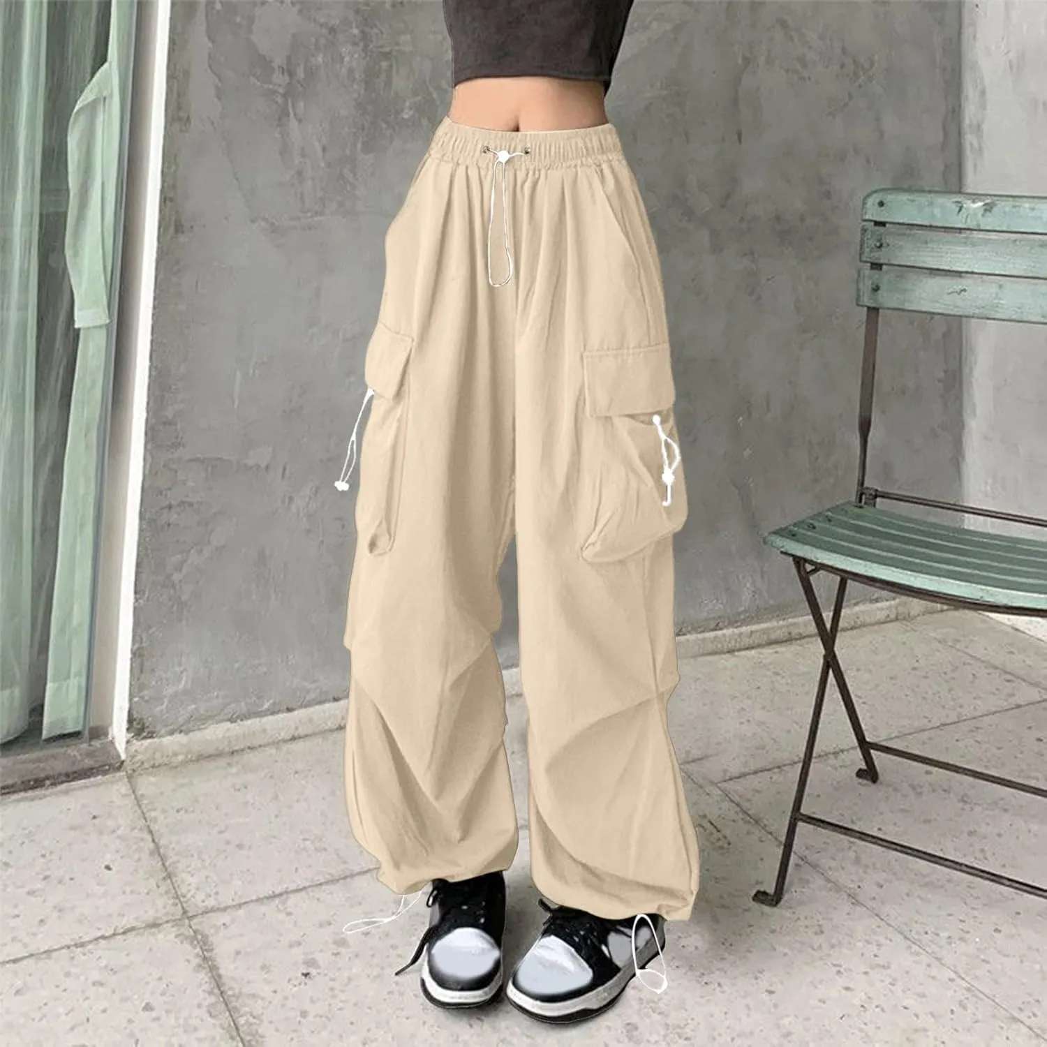 Women Elastic Waist Baggy Cargo Pants Parachute Drawstring Wide Leg Long Pant Unisex Trendy Y2K Pants Hiking Trousers