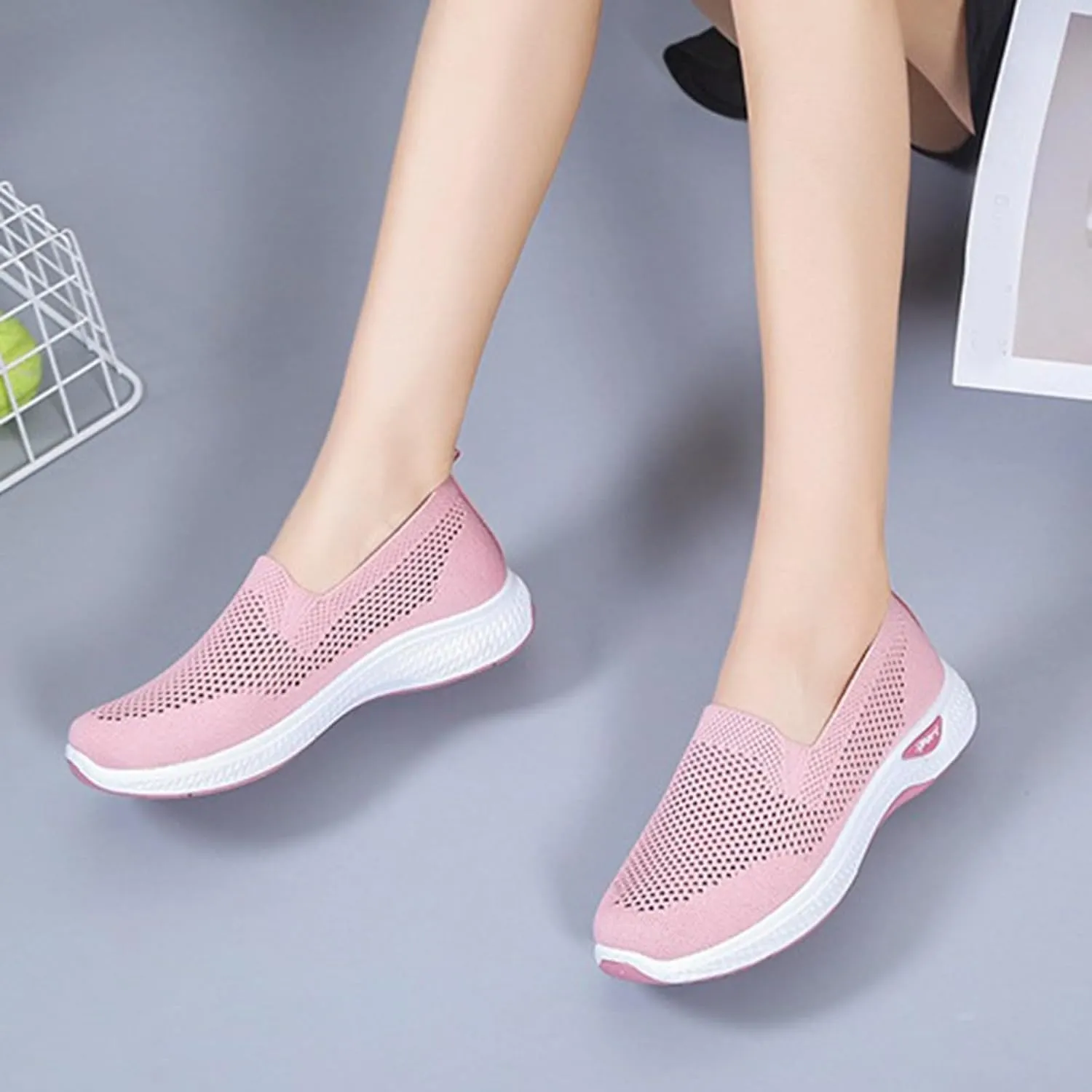 Women's Cloth Shoes Summer Mesh Breathable Slip On Shallow Mouth Soft Sole Women's Minimalist Shoes Men Casual
