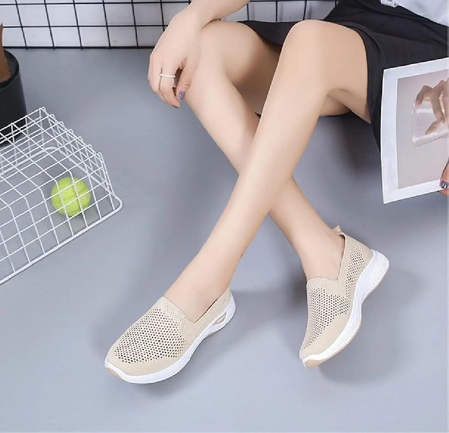 Women's Cloth Shoes Summer Mesh Breathable Slip On Shallow Mouth Soft Sole Women's Minimalist Shoes Men Casual