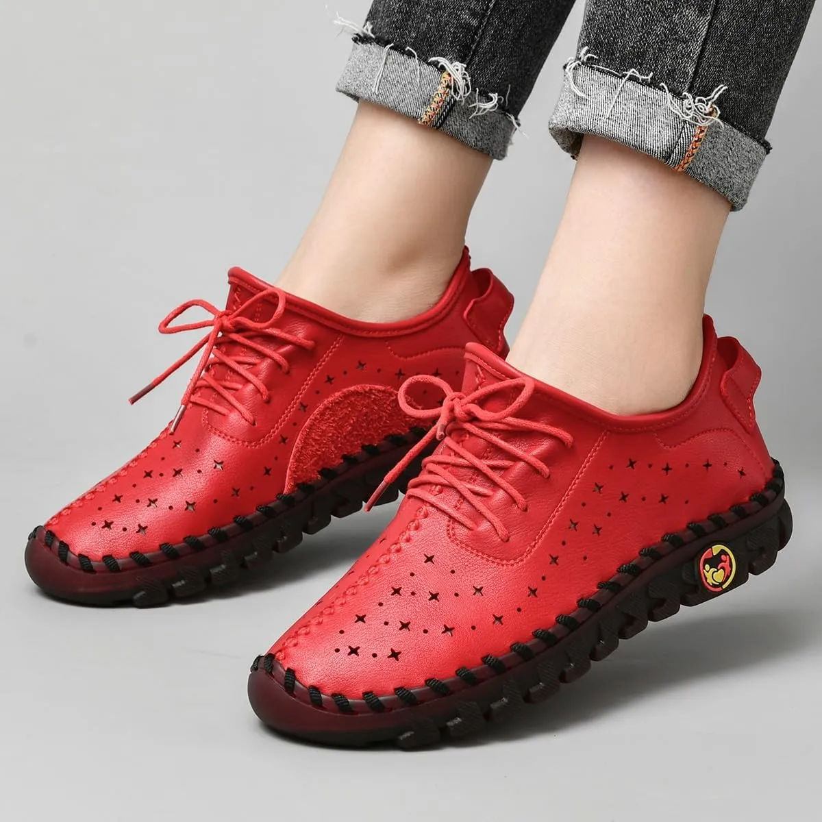 Women's Hollow Leather Lace Up Flat Loafers,Lightweight Breathable Casual Comfort Non-Slip Walking Shoes Handmade Beef Tendon Soft Sole Mom Nurse Shoes Fashion Ladies Sneakers