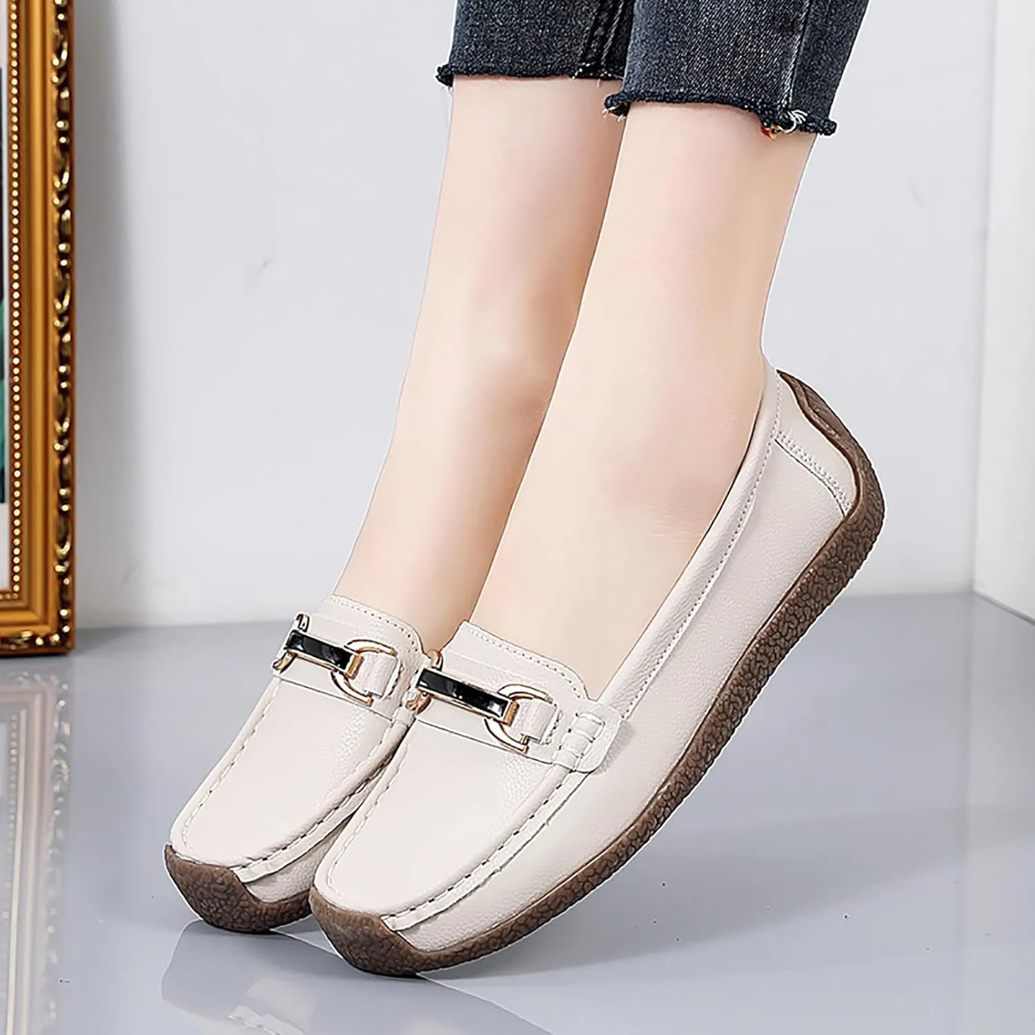 Women's Wide Width Loafers Comfort Slip on Shoes Walking Shoes for Ladies Mocassins Driving Shoe